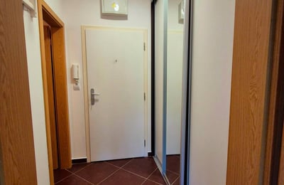 Аренда комфортной 1-комнатной квартиры-студии, 20 м², район Ружинов, Братислава, Словакия